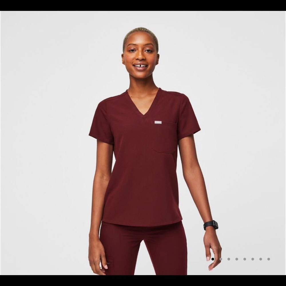 Figs Burgundy Scrub SET